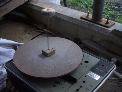 turntable 02.jpg